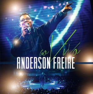 O álbum também não é de 2015, mas no ano passado vendeu mais do que em seu mês de lançamento, deixando Anderson Freire numa posição dos que mais vendem discos no país.
